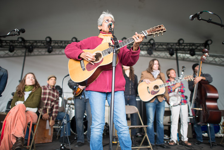 Joan Baez, Ani DiFranco, and a crew of other passionate musicians raise their voices at the Pete Seeger tribute workshop.
